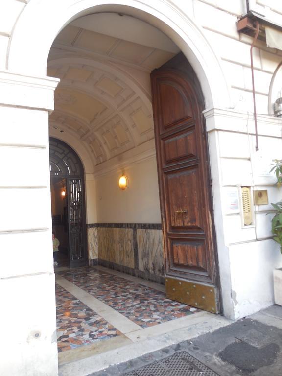 Laterani Suite Рим Стая снимка