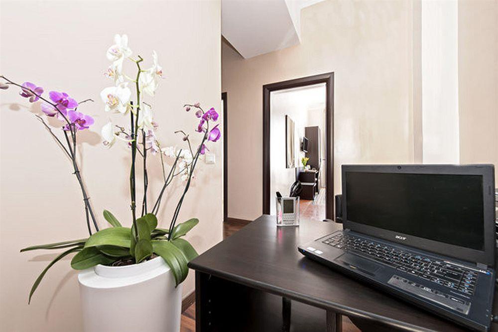 Laterani Suite Рим Екстериор снимка